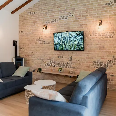 Kuca Za Odmor Lastva Holiday home